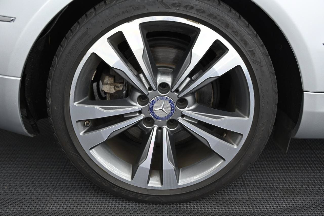 Used 2017 Mercedes-Benz E 400 4MATIC Coupe w/ Premium 3 Package image 45