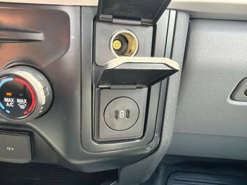 Used 2024 Ford F550 4x4 Crew Cab Super Duty image 30