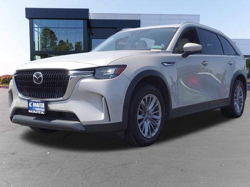 Certified 2024 MAZDA CX-90 Plug-In Hybrid w/ Preferred AWD/4WD image 9