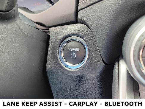 Used 2025 Toyota RAV4 XLE image 28