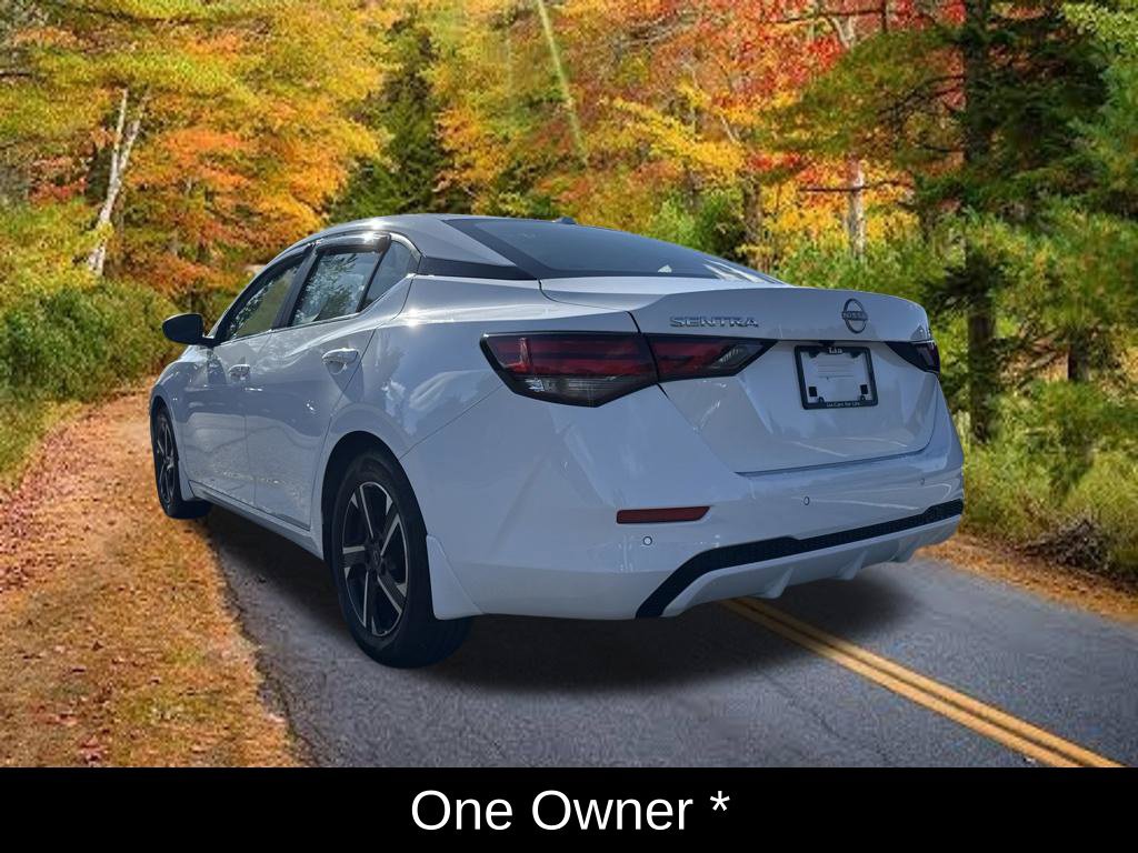 Used 2024 Nissan Sentra SV FWD image 9