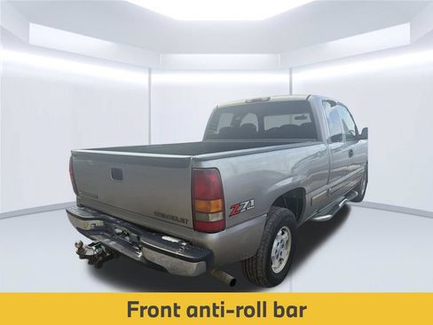 Used 2001 Chevrolet Silverado 1500 LS w/ Off-Road Chassis Pkg AWD/4WD image 8