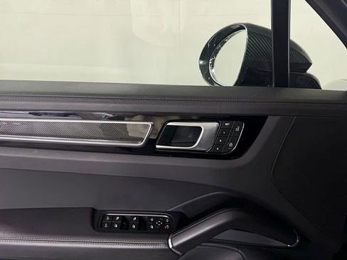 Used 2023 Porsche Cayenne GTS image 25
