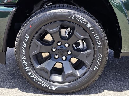 New 2026 RAM 1500 Big Horn AWD/4WD image 9