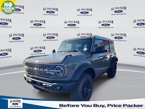 New 2026 Ford Bronco Badlands AWD/4WD image 1