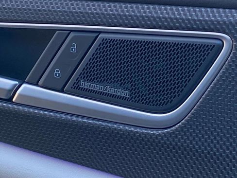 Certified 2025 Volkswagen Atlas Cross Sport SEL Premium R-Line image 19