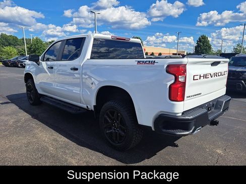 Used 2022 Chevrolet Silverado 1500 LT Trail Boss w/ Bed Protection Package AWD/4WD image 6