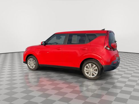 Used 2021 Kia Soul LX image 6