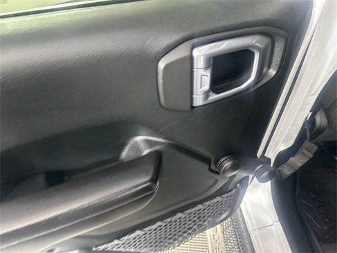 Used 2020 Jeep Wrangler Unlimited Sport image 14