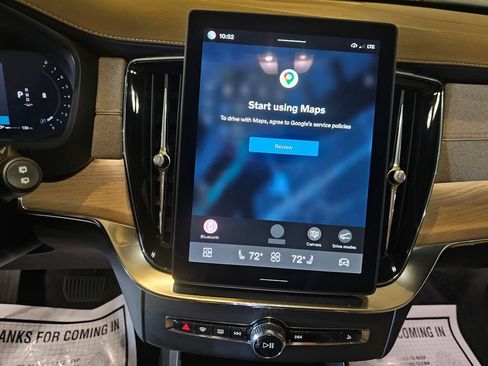 Certified 2025 Volvo XC90 B5 Core AWD/4WD image 24