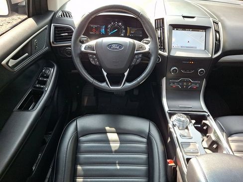 Used 2019 Ford Edge SEL w/ Equipment Group 201A AWD/4WD image 11