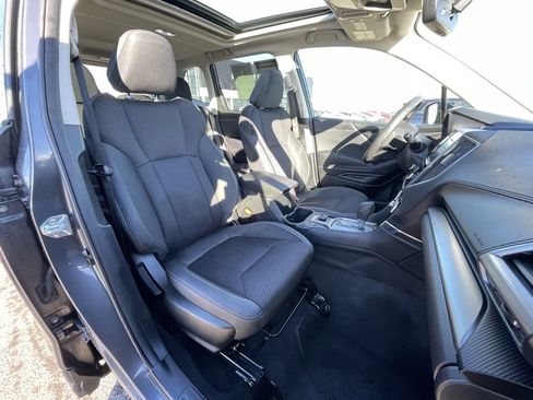 Used 2024 Subaru Forester Premium image 30