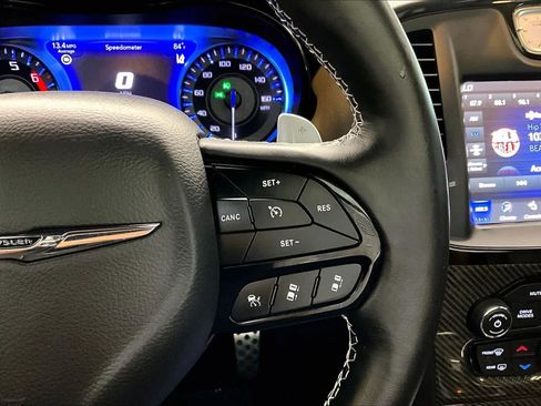 Used 2023 Chrysler 300 C RWD image 25