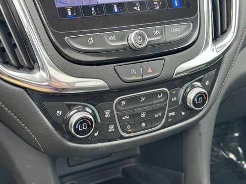 Certified 2024 Chevrolet Equinox Premier image 31