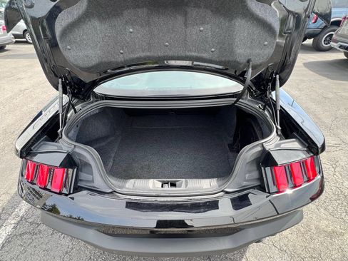 Used 2025 Ford Mustang GT Premium RWD image 13