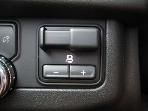 New 2026 GMC Yukon Elevation w/ Elevation Premium Package AWD/4WD image 20