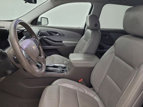 Used 2018 Chevrolet Traverse Premier AWD/4WD image 17
