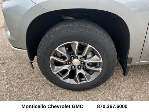 Used 2023 Chevrolet Silverado 1500 LT image 27