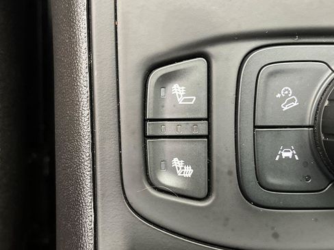 Certified 2023 GMC Terrain SLE w/ Driver Convenience Package AWD/4WD image 26