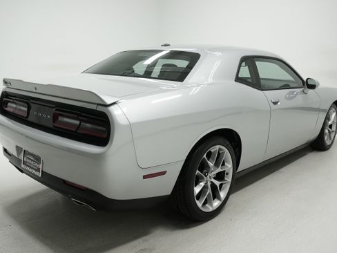 Used 2022 Dodge Challenger GT image 4