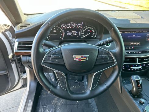 Used 2020 Cadillac CT6 Luxury image 28