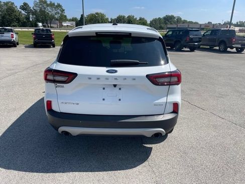 Used 2024 Ford Escape Active w/ Tech Pack #1 AWD/4WD image 8