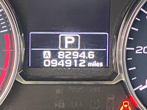 Used 2016 Subaru Crosstrek 2.0i Limited image 23