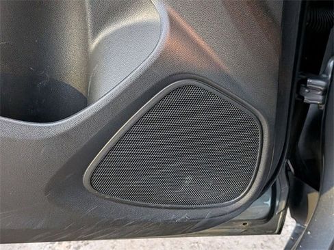 Used 2021 Buick Encore GX Preferred image 16