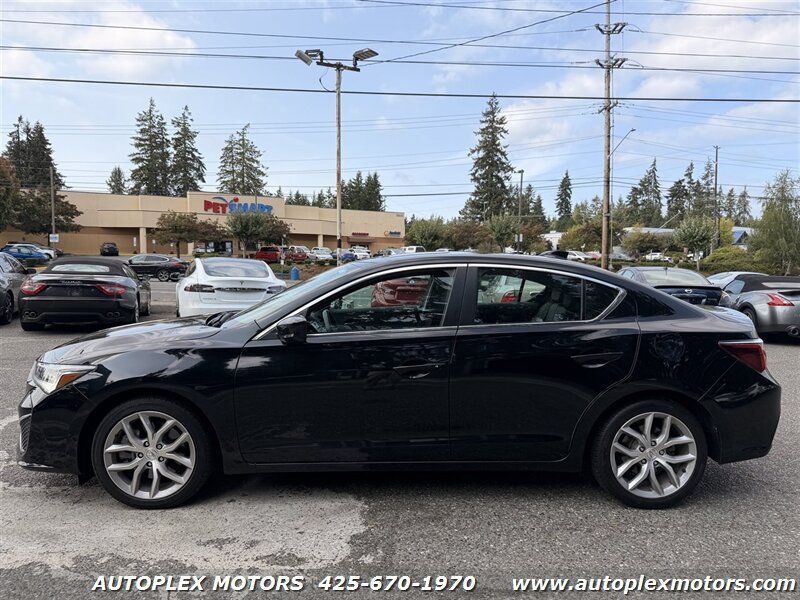 Used 2019 Acura ILX FWD image 4