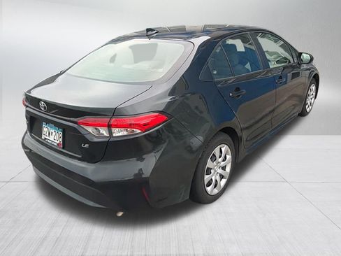 Used 2022 Toyota Corolla LE FWD image 7