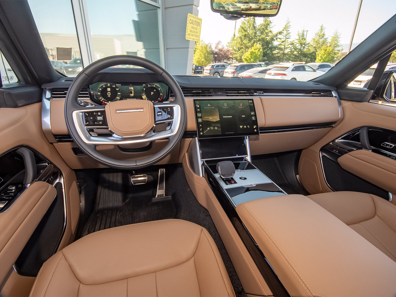 New 2026 Land Rover Range Rover Long Wheelbase SE AWD/4WD image 37