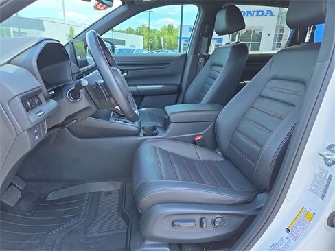 Used 2025 Honda CR-V Sport-L image 10