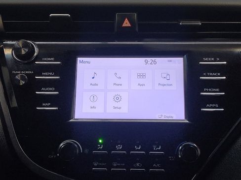 Used 2019 Toyota Camry LE FWD image 25