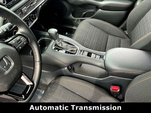 Used 2025 Honda HR-V Sport image 17