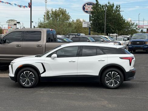 Used 2024 Chevrolet Blazer EV LT AWD/4WD image 2
