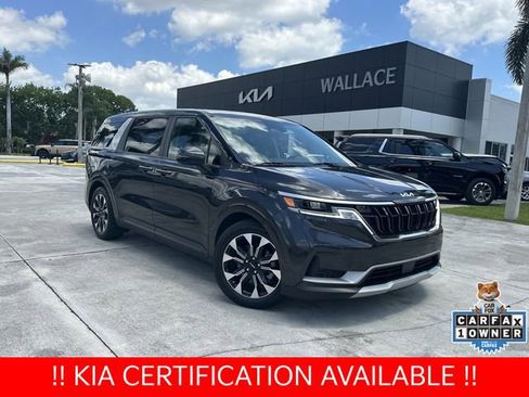 Used 2024 Kia Carnival EX FWD image 1