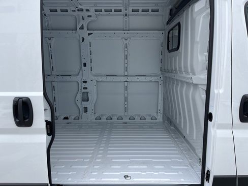 New 2026 RAM ProMaster 2500 image 21