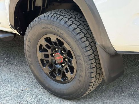 Used 2019 Toyota Tacoma TRD Pro AWD/4WD image 12