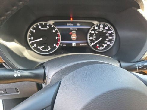 New 2025 Nissan Sentra SV w/ SV Premium Package image 23