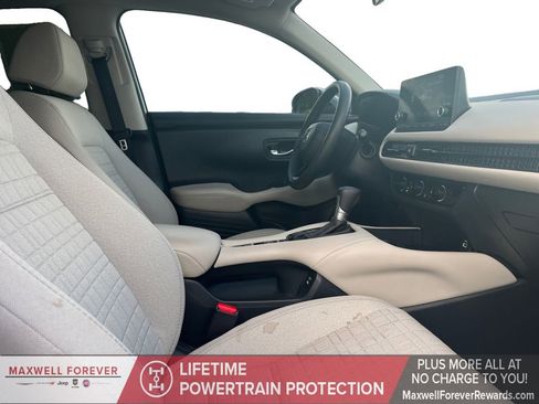 Used 2025 Honda HR-V LX image 24