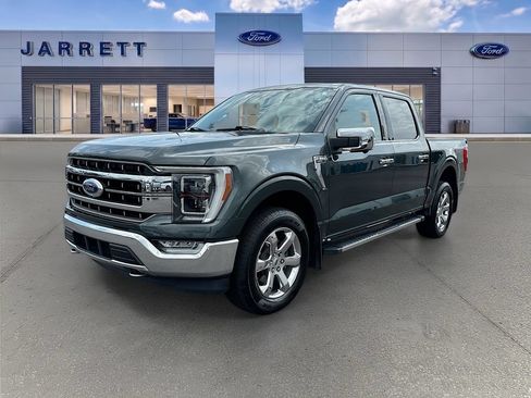 Used 2021 Ford F150 Lariat w/ Equipment Group 502A High AWD/4WD image 3