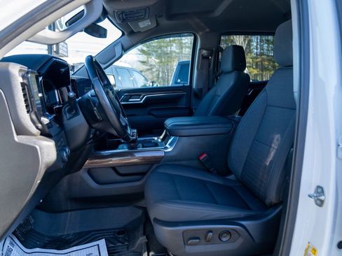 Used 2023 Chevrolet Silverado 1500 RST image 20