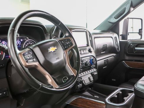 Used 2023 Chevrolet Silverado 2500 High Country w/ Z71 Off-Road Package image 26