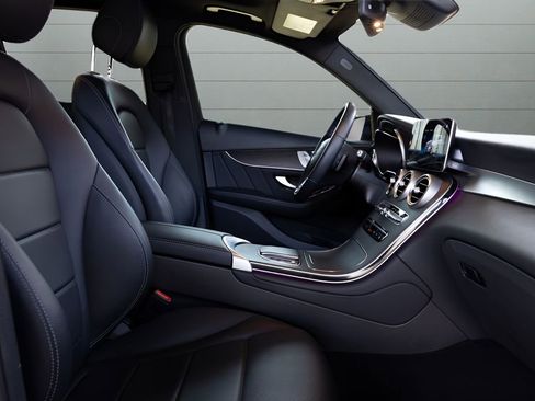 Used 2022 Mercedes-Benz GLC 300 4MATIC image 84