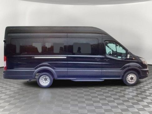 Certified 2023 Ford Transit 350 XLT RWD image 6