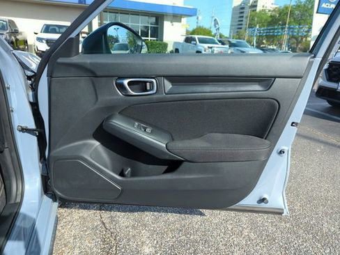 Used 2023 Honda Civic Sport image 32