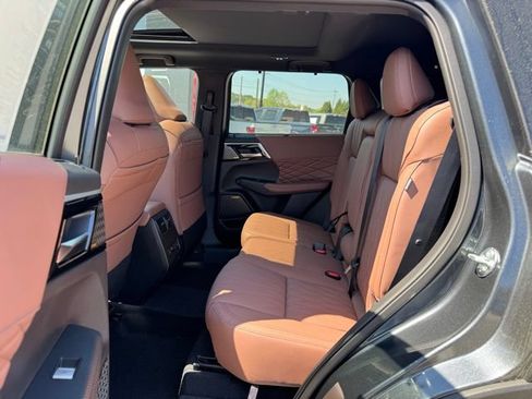 New 2026 Mitsubishi Outlander SEL AWD/4WD image 13