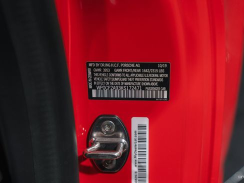 Used 2019 Porsche 911 Speedster RWD image 38