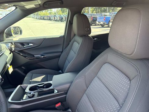 New 2026 Chevrolet Equinox LT image 20