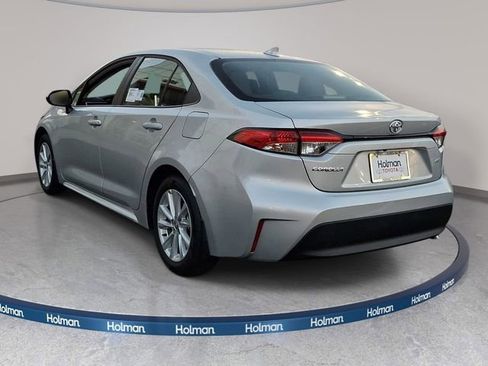 New 2026 Toyota Corolla LE FWD image 4